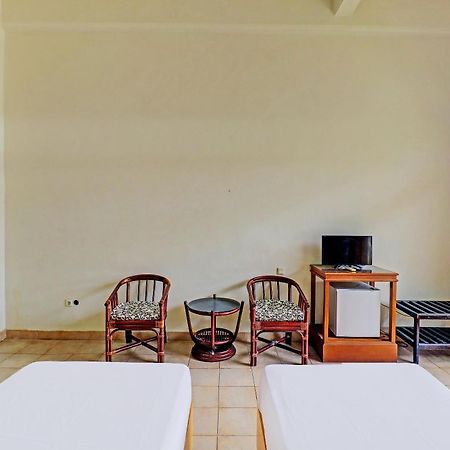 Warna Kedaton Hotel&Meetings Denpasa Buitenkant foto