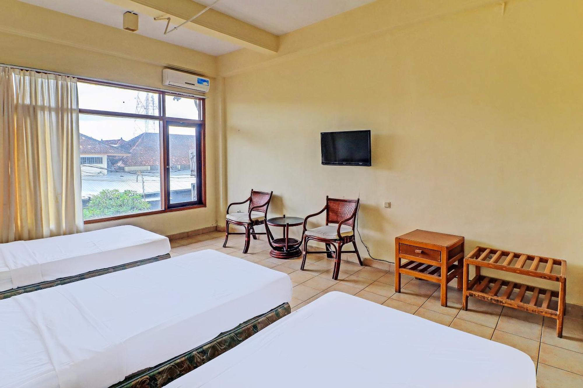 Warna Kedaton Hotel&Meetings Denpasa Buitenkant foto