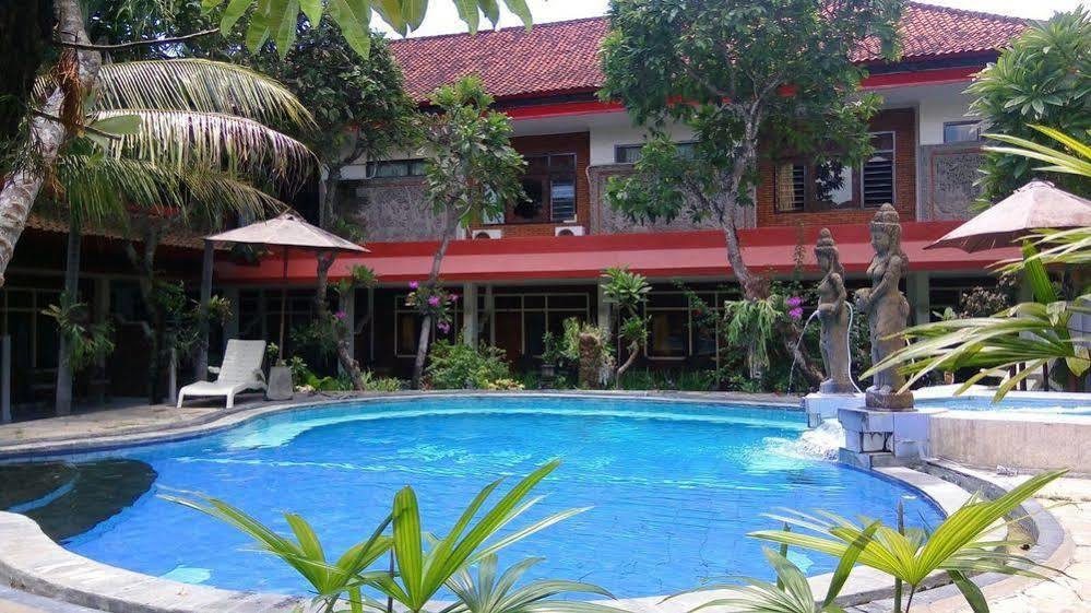 Warna Kedaton Hotel&Meetings Denpasa Buitenkant foto